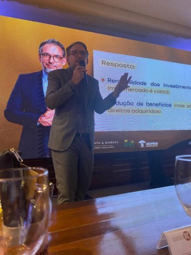 Diretoria do IPMM participa de encontro sobre transparência e fortalecimento da confiança institucional